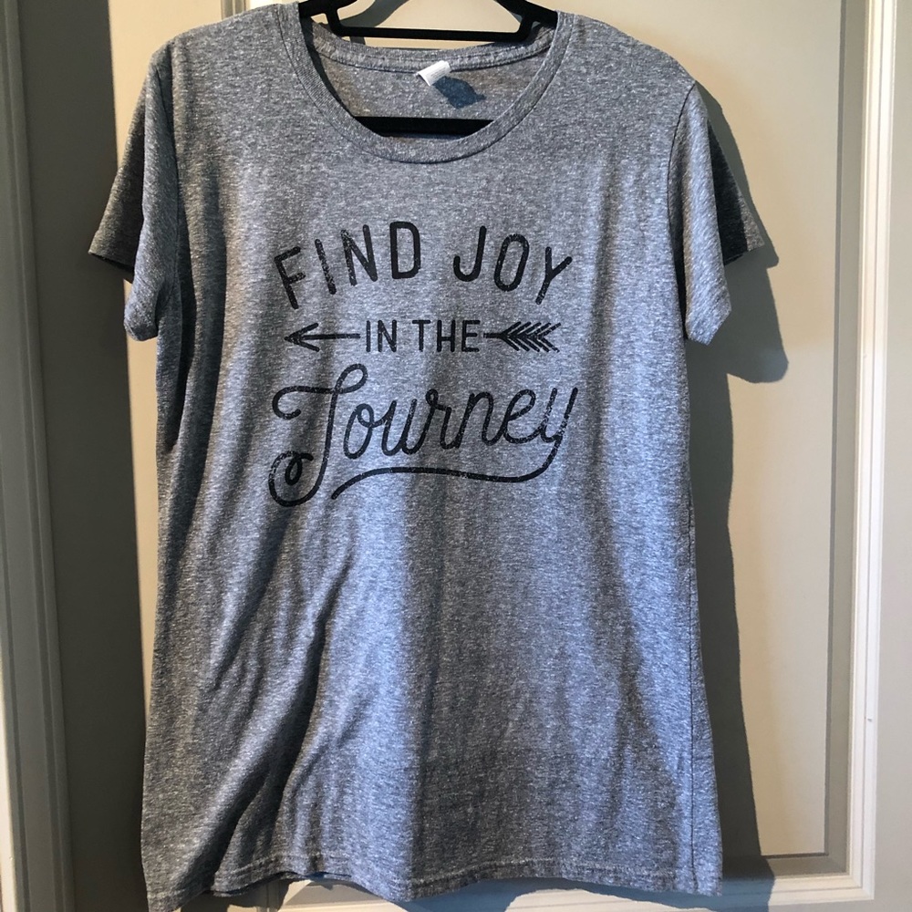 Air Waves Gray Find Joy In The Journey Tee Shirt